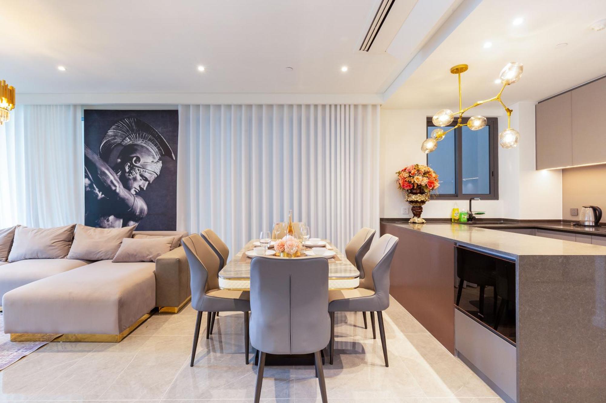 The Opera Apartment Cental Saigon Free Pool-Gym-Sauna Room- Golf Mini Ho Chi Minh City Exterior photo